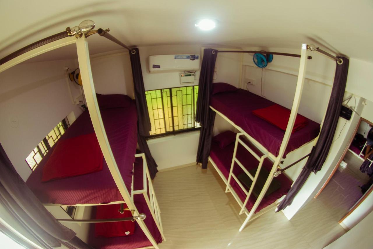Bonds Hostel Candolim Exterior foto